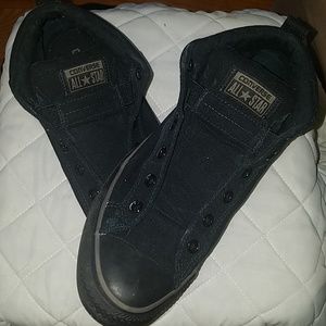 Converse Chuck Taylor's All Star Mids